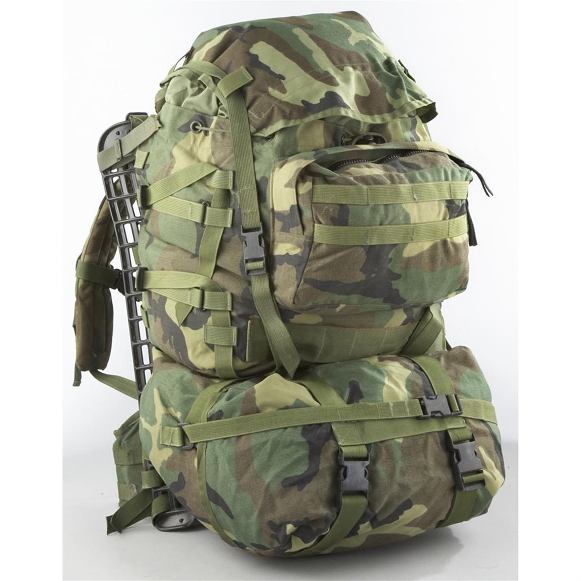 Used U.S. M.O.L.L.E. Rifleman Backpack Set, Woodland Camo - 146508, Rucksacks & Backpacks at ...