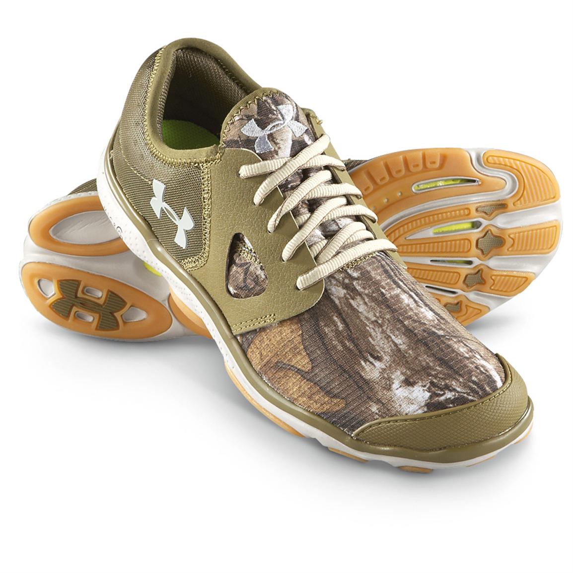 Men's Under Armour Toxic Outdoor Shoes, Realtree AP Xtra