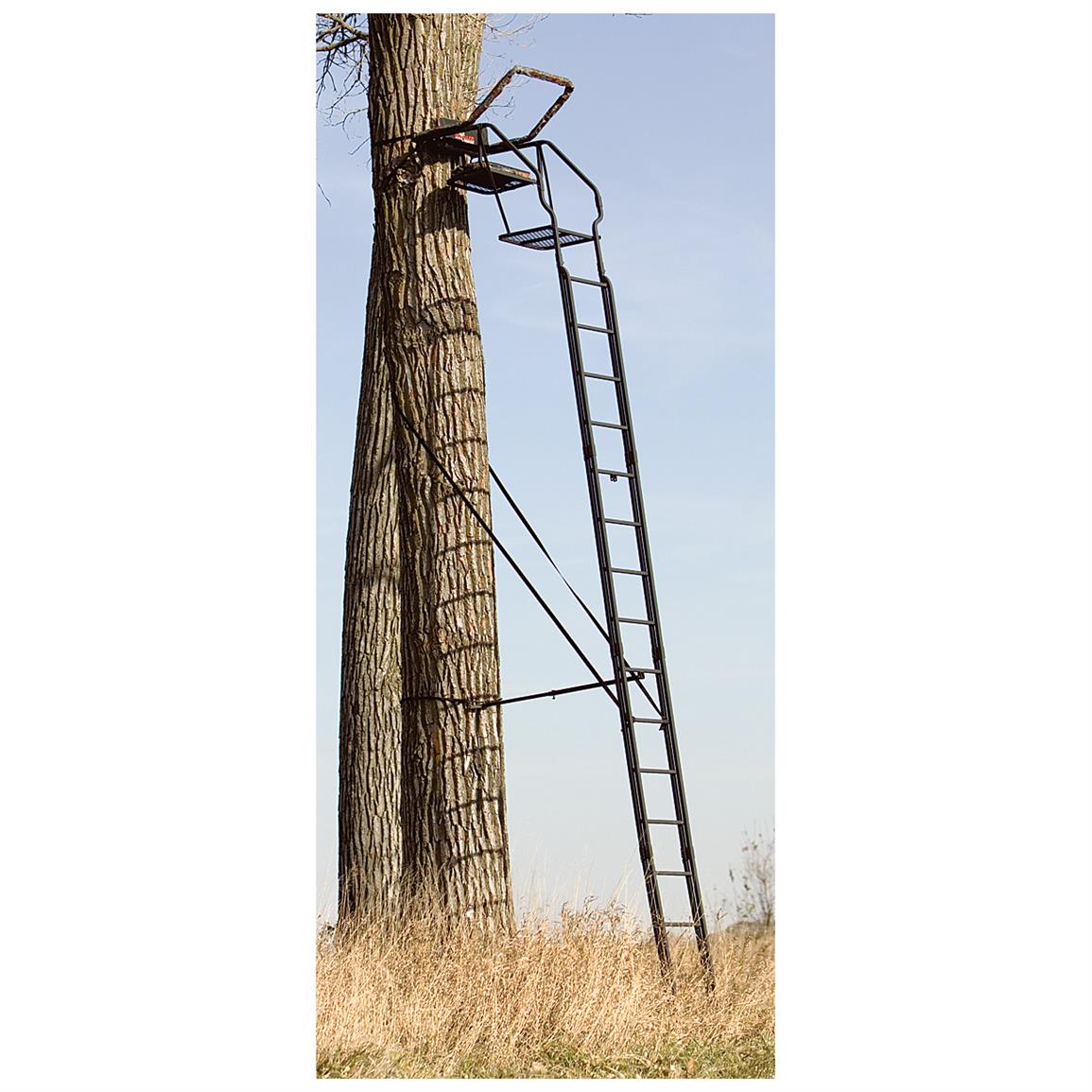 big-game-the-skybox-20-deluxe-ladder-tree-stand-627414-ladder-tree