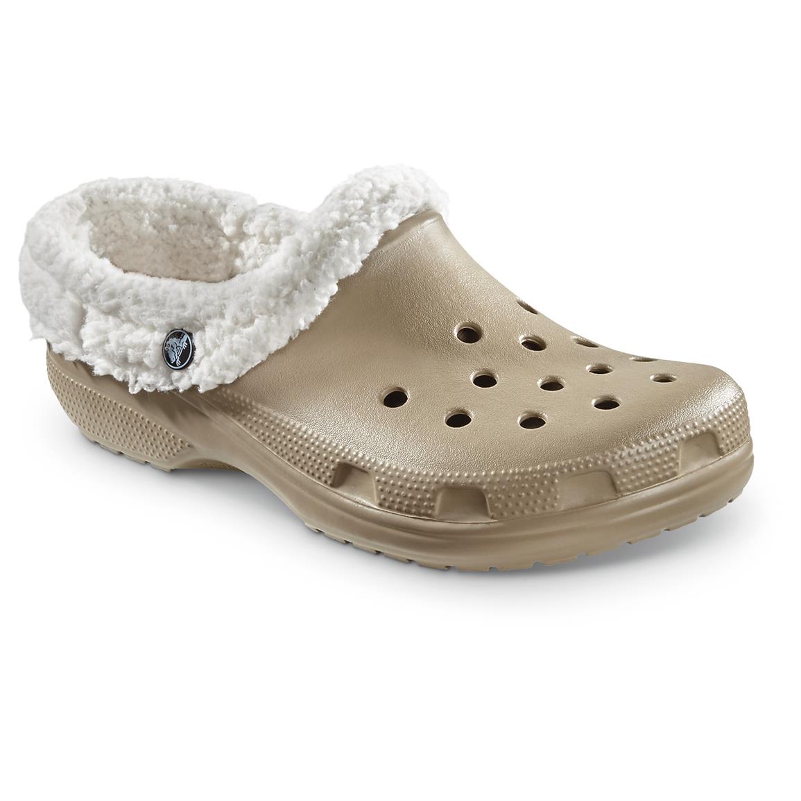 Crocs Unisex Mammoth Lined Clogs 665562, Casual Shoes at