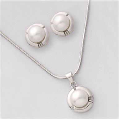 Jilco Inc Biwa Pearl Earrings And Necklace Set 176128 Jewelry At Jilco Inc Biwa Pearl Earrings And Necklace Set