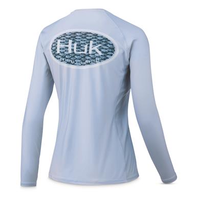 Huk Women's Scaled Logo Pursuit Shirt