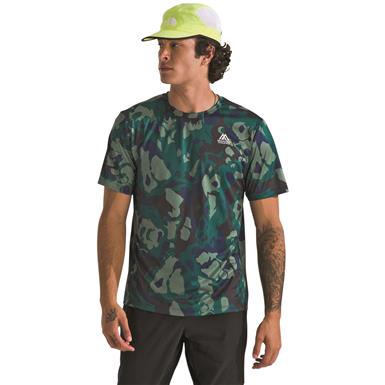 The North Face Short Sleeve Outdoor Graphic T-Shirt