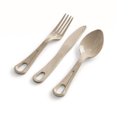 German Municipal Surplus Bamboo Chow Sets, 4 Pack, New