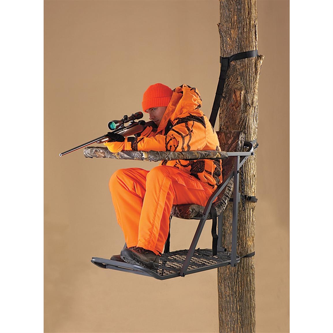 Guide Gear Extreme Comfort Tree Stand Realtree Camo 120430