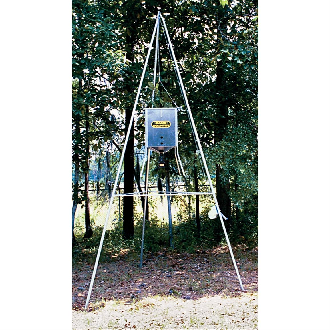 Game Country 15 Tripod System With Hand Winch 124818 Feeders