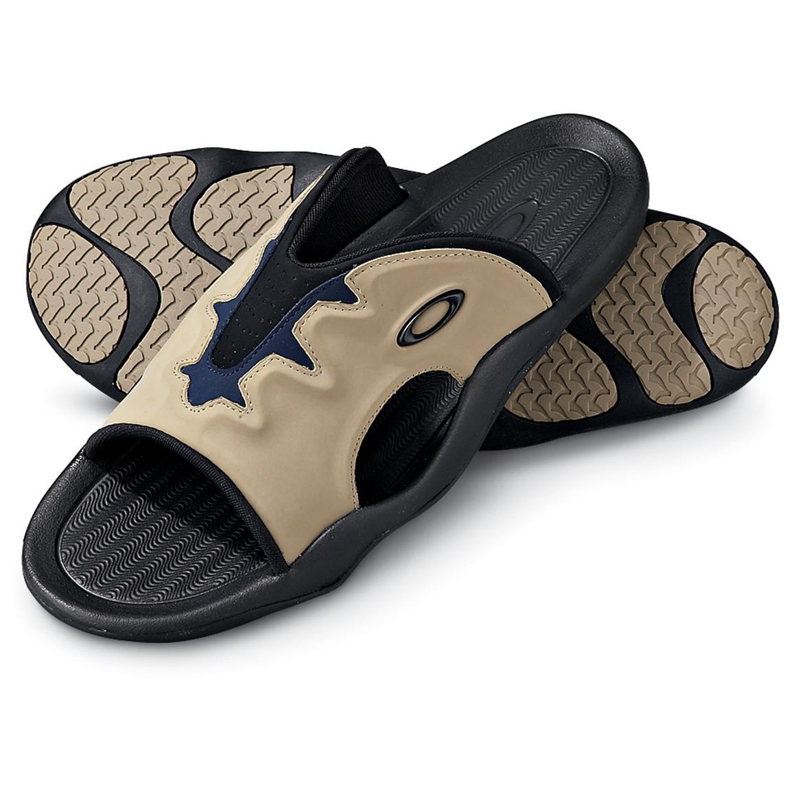 Men's Oakley® Liquid Smoke Sandals, Tan / Black - 128242, Sandals ...