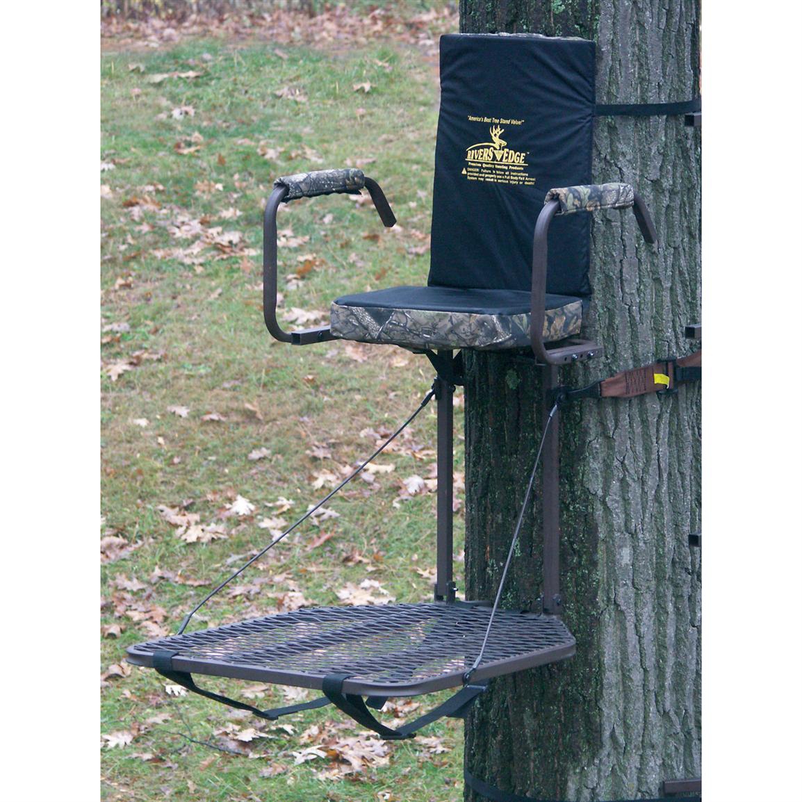 Rivers Edge® Big Foot XL Extreme Tree Stand 136566, Hang On Tree