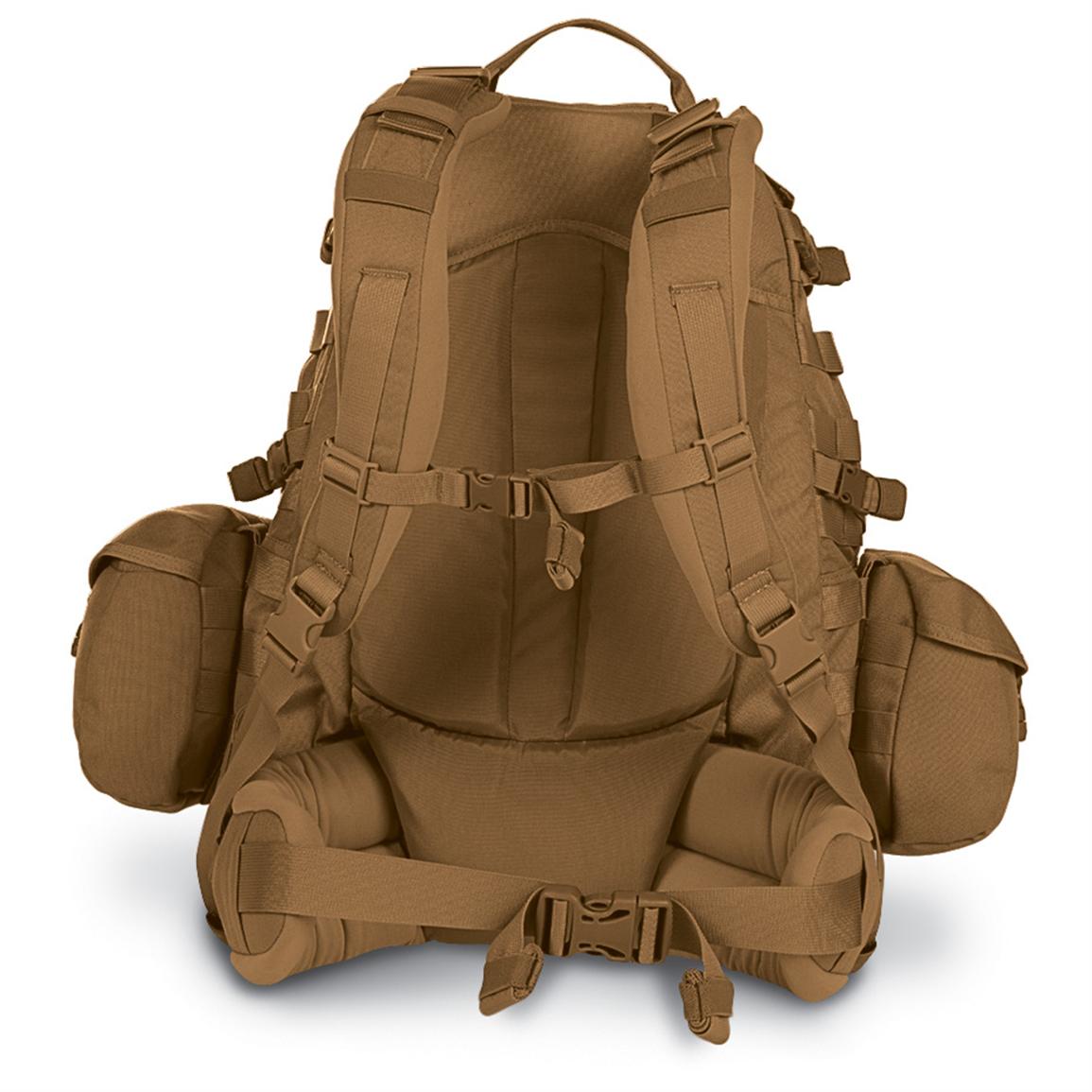 Military-style CFP-90 Woodland Pack - 620514, Rucksacks & Backpacks at