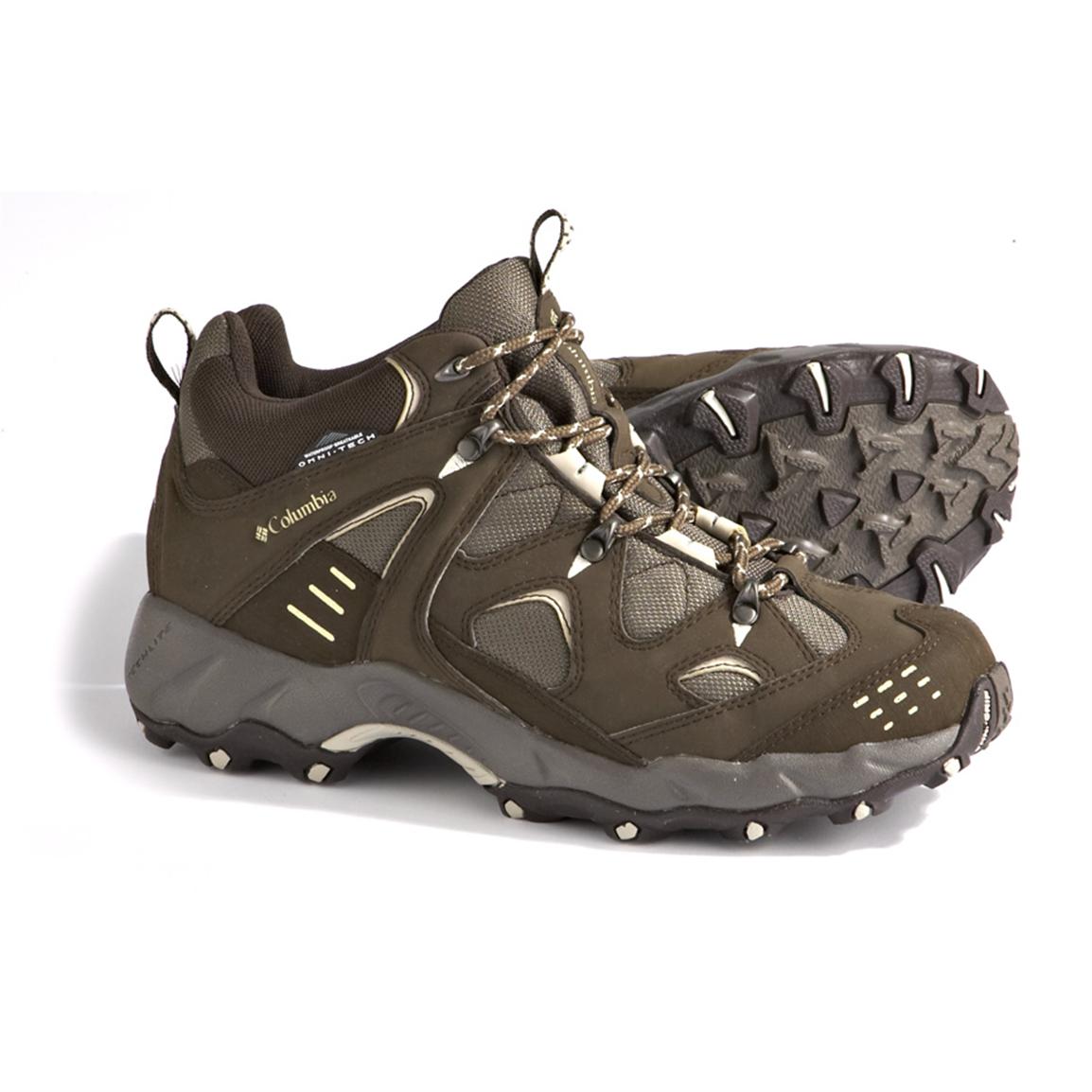 Columbia® Pagora™ Mid Trail Shoes 