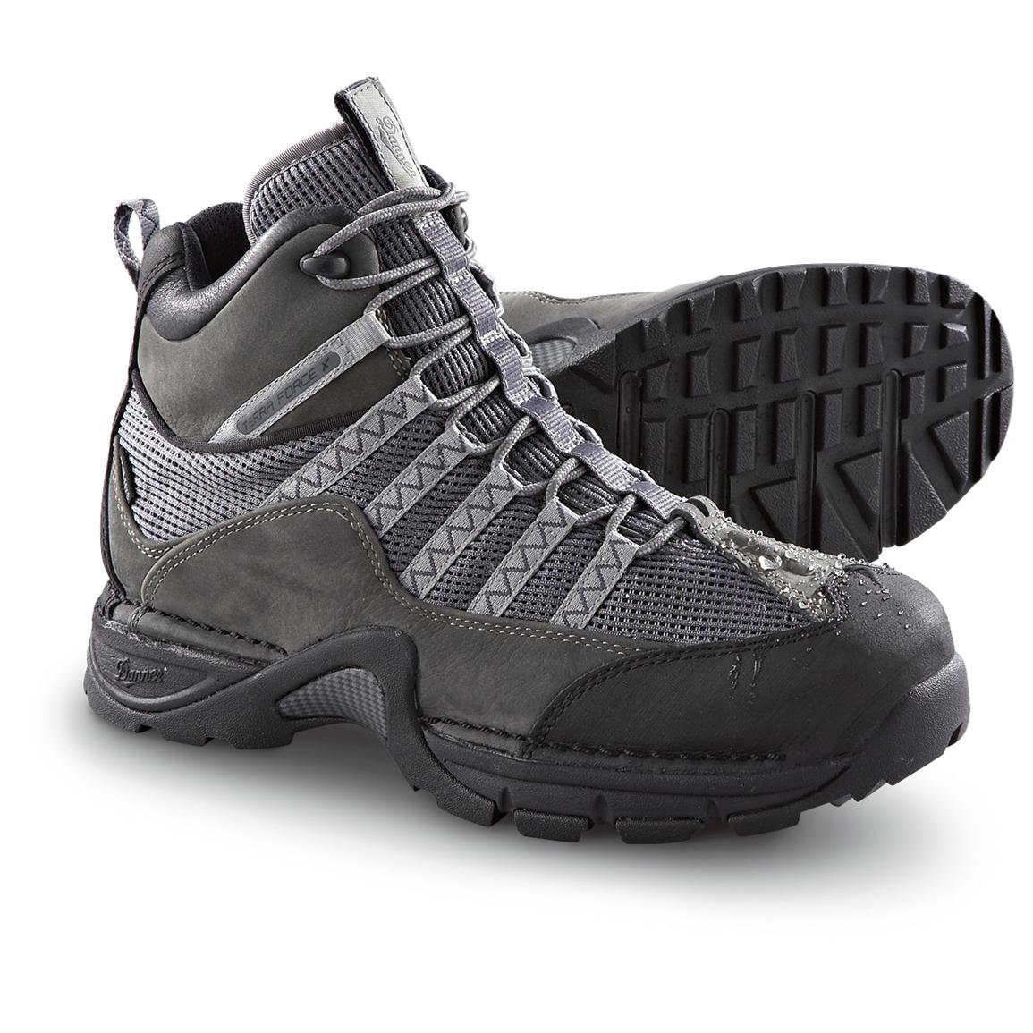 danner gore tex hiking boots