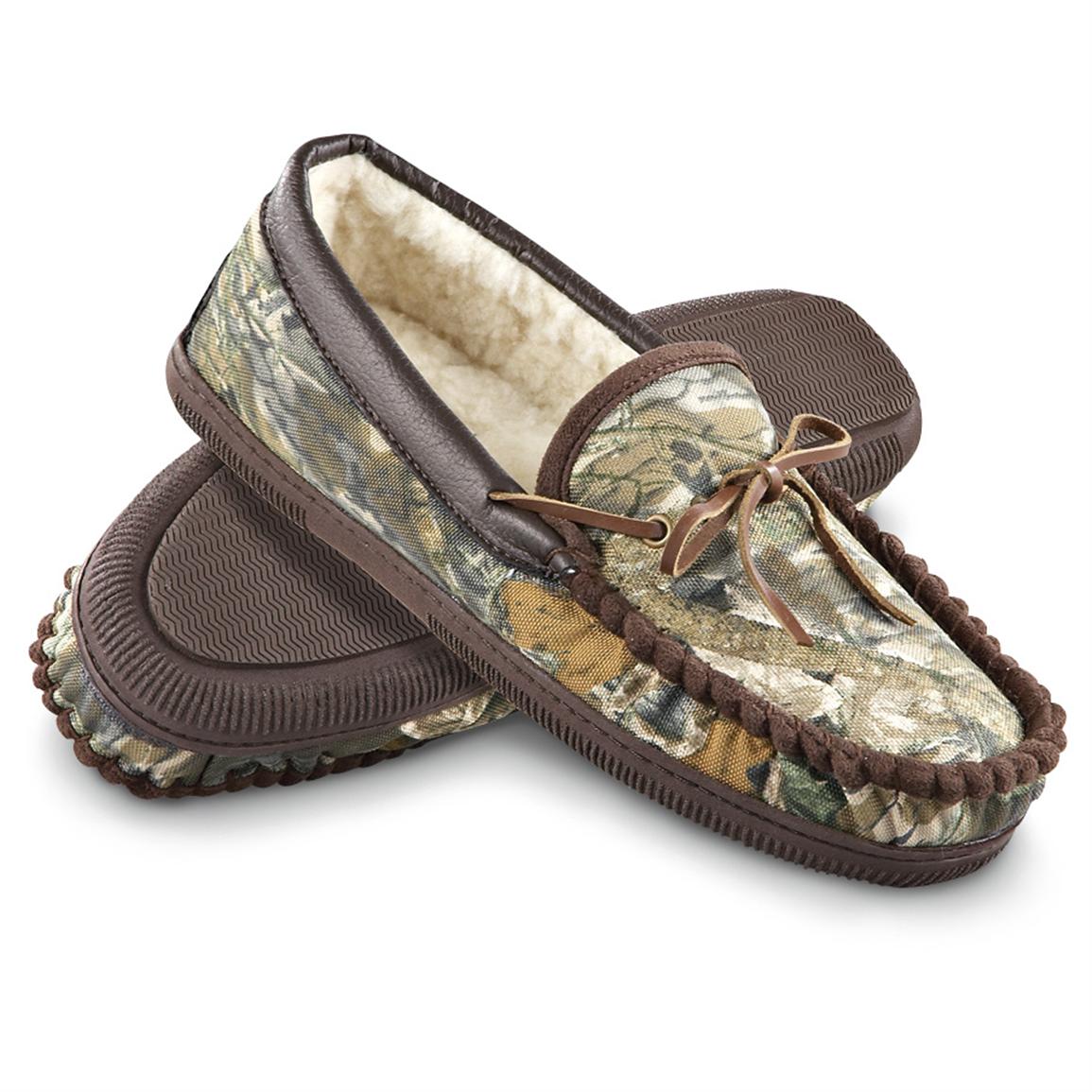 Men's AquaDuck® Cabin Slippers, Camo - 154437, Slippers at Sportsman's ...