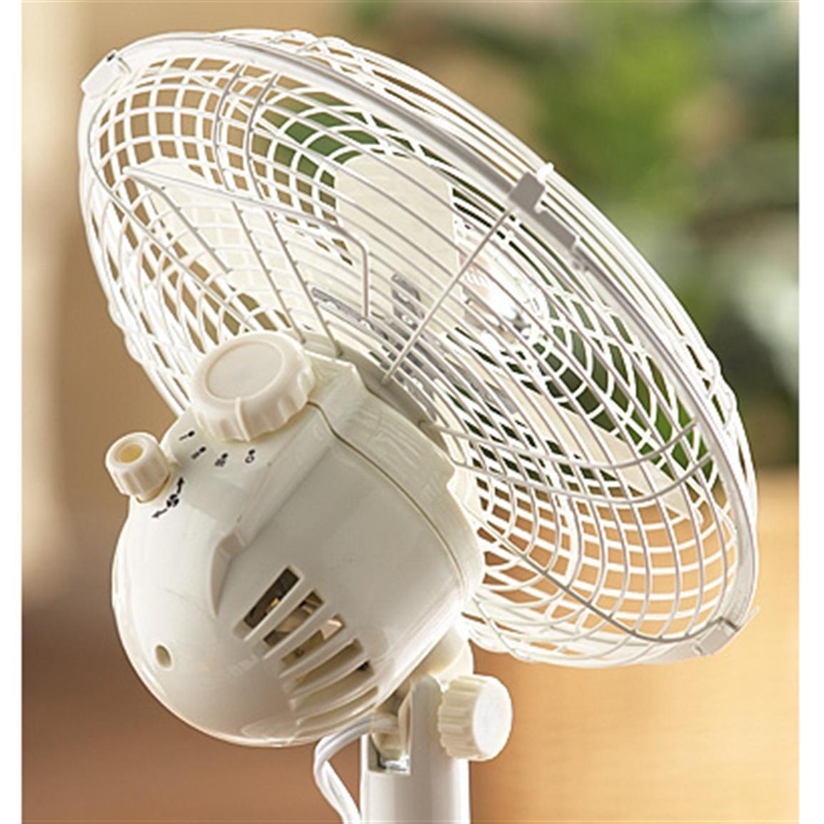 Holmes® 3 speed Table Fan 163764, Air Conditioners & Fans at