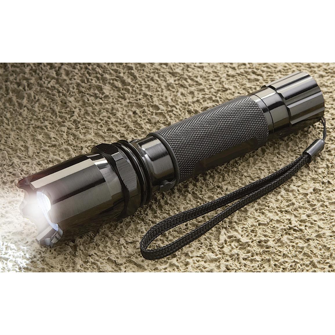 Rechargeable 240-lumen Tactical Light