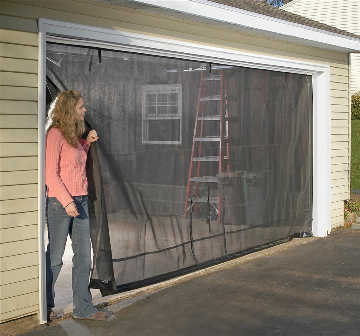 Modern Garage Door Screen Video 