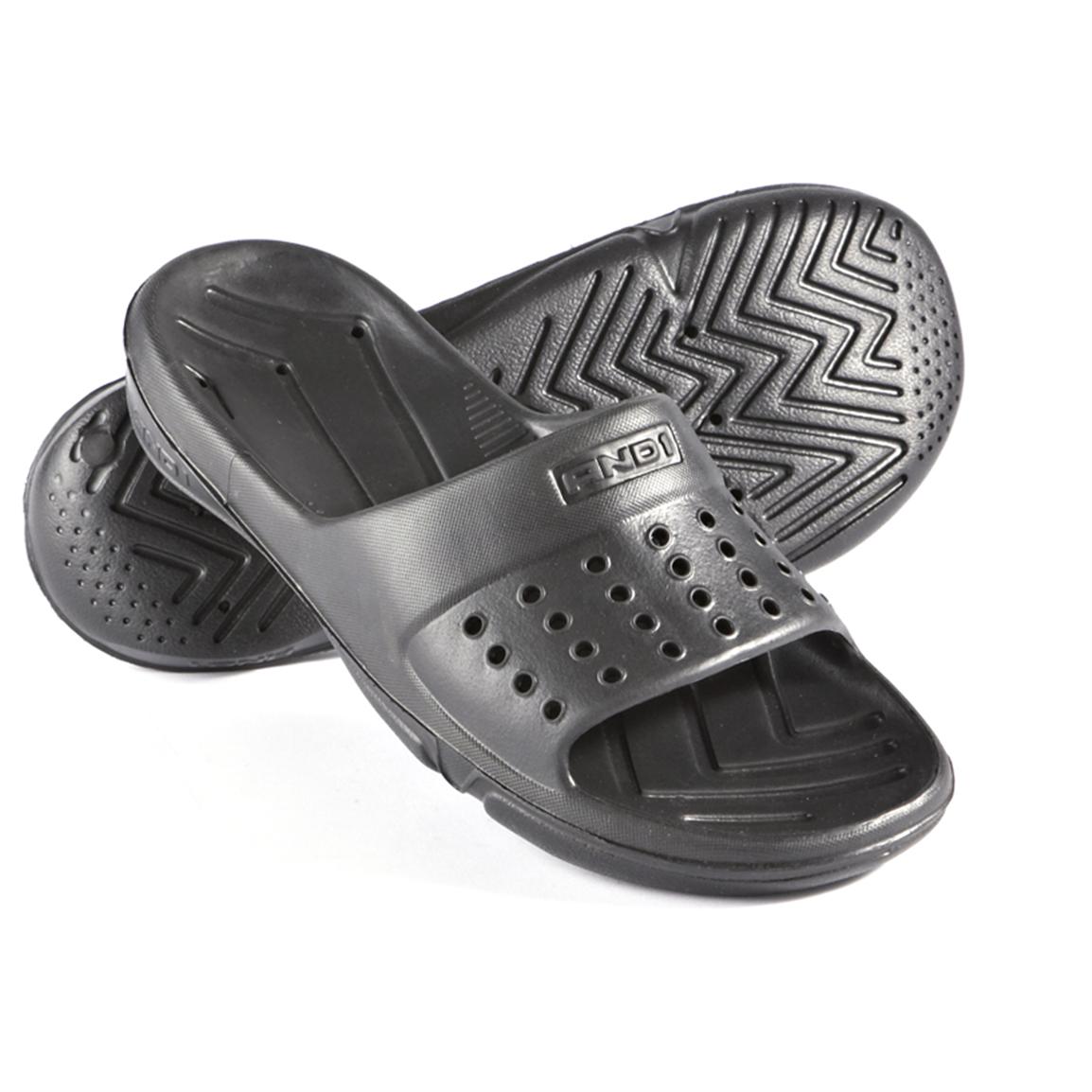 foot locker nike sandals