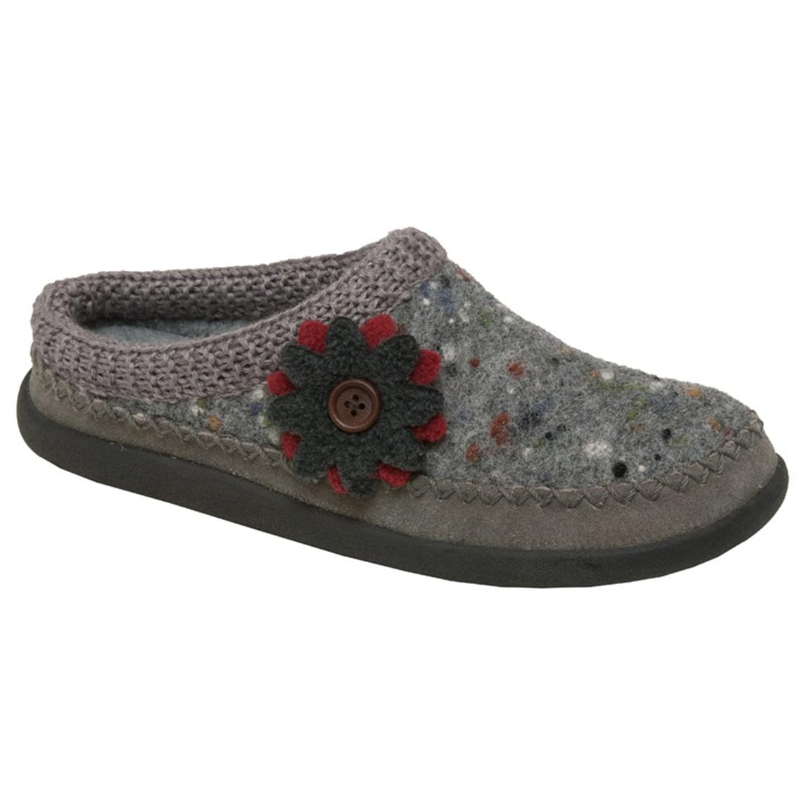 daniel green slippers wide width