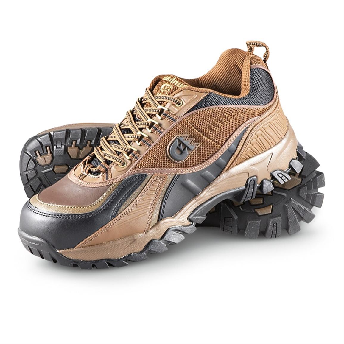 dunham steel toe shoes