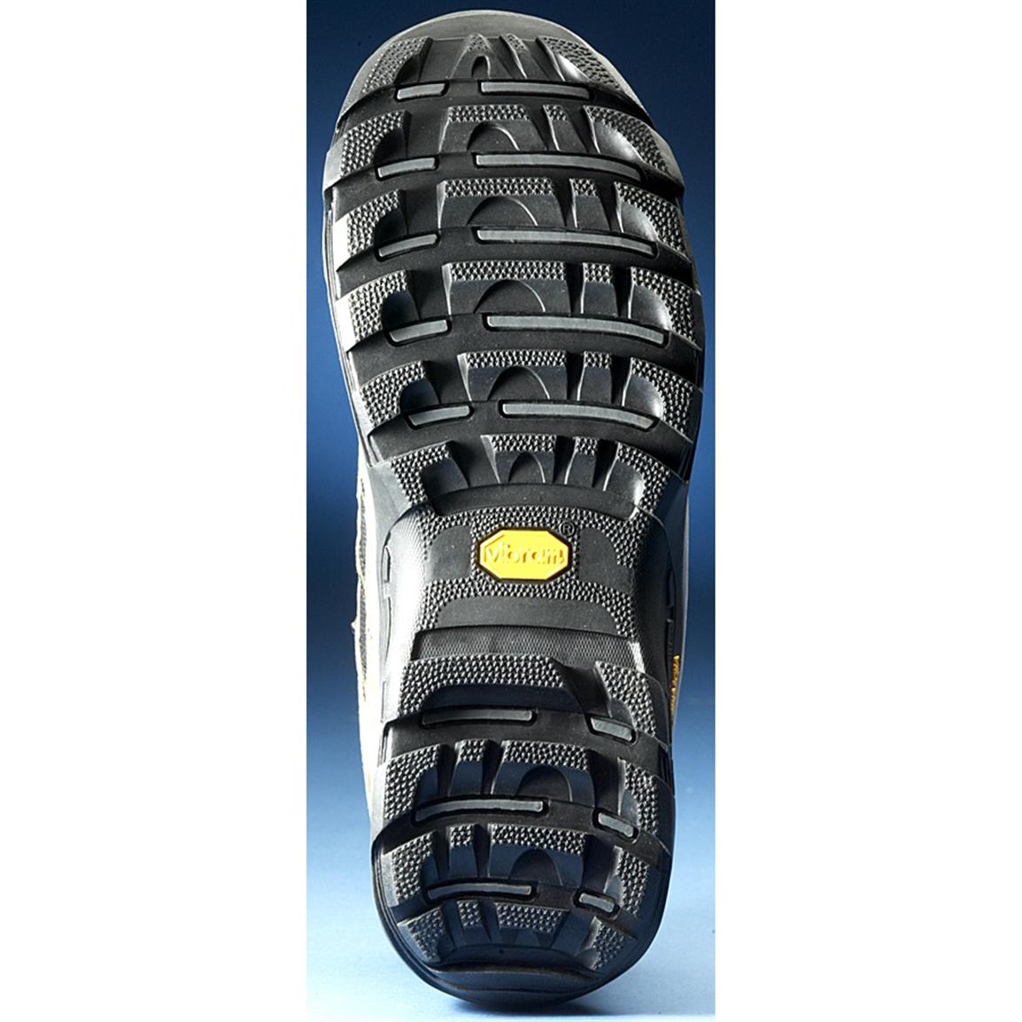 vibram hiking boots