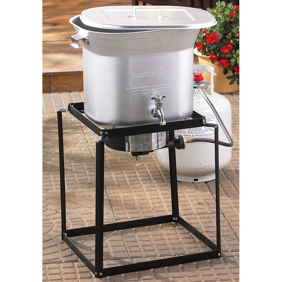 King Kooker® 17 1/2" Outdoor Propane Cooker with 10Gallon Cast Iron Pot 170189, Grills