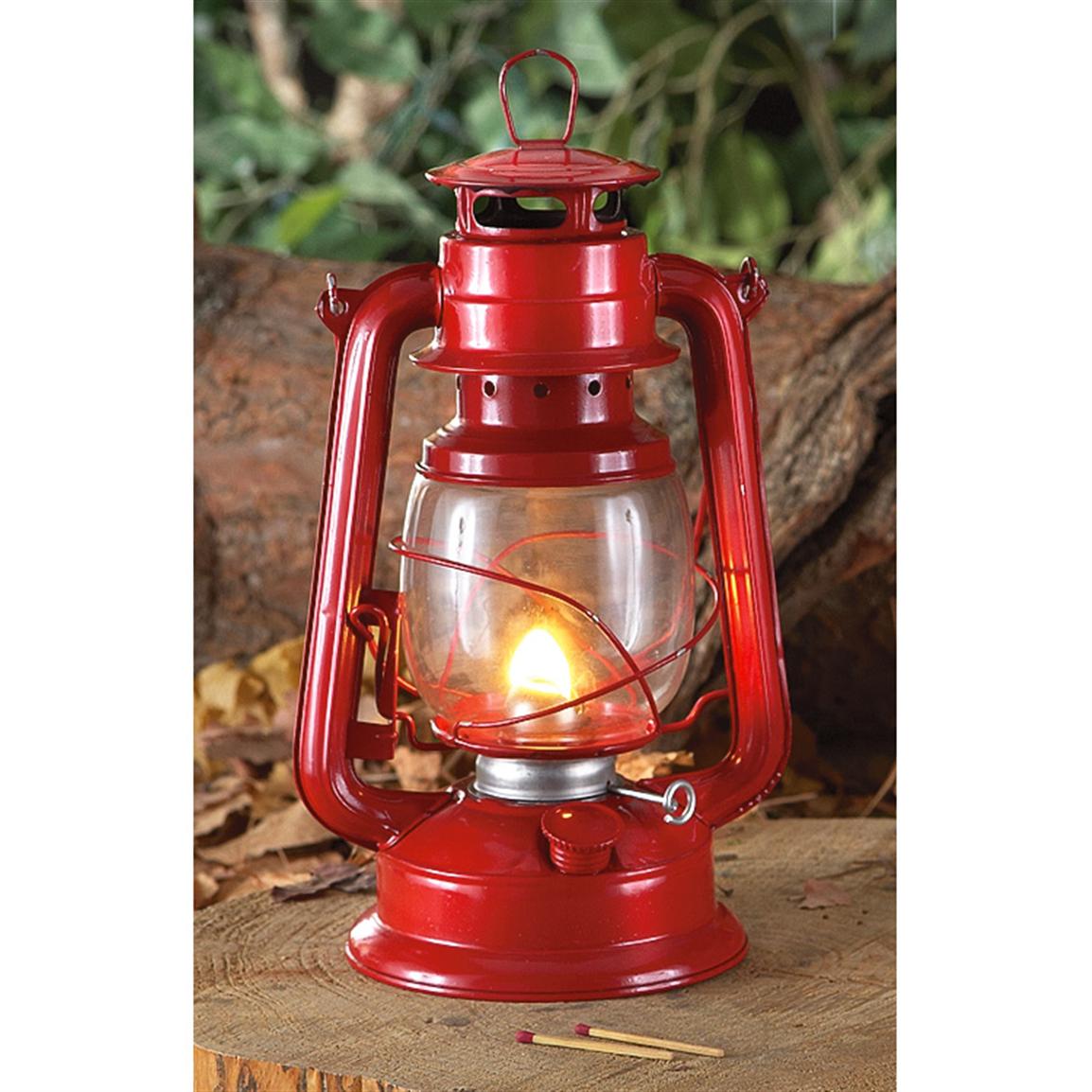 4 Kerosene Hurricane Lanterns 221006 Survival Gear At Sportsman S 4 Kerosene Hurricane Lanterns Adjule Flame