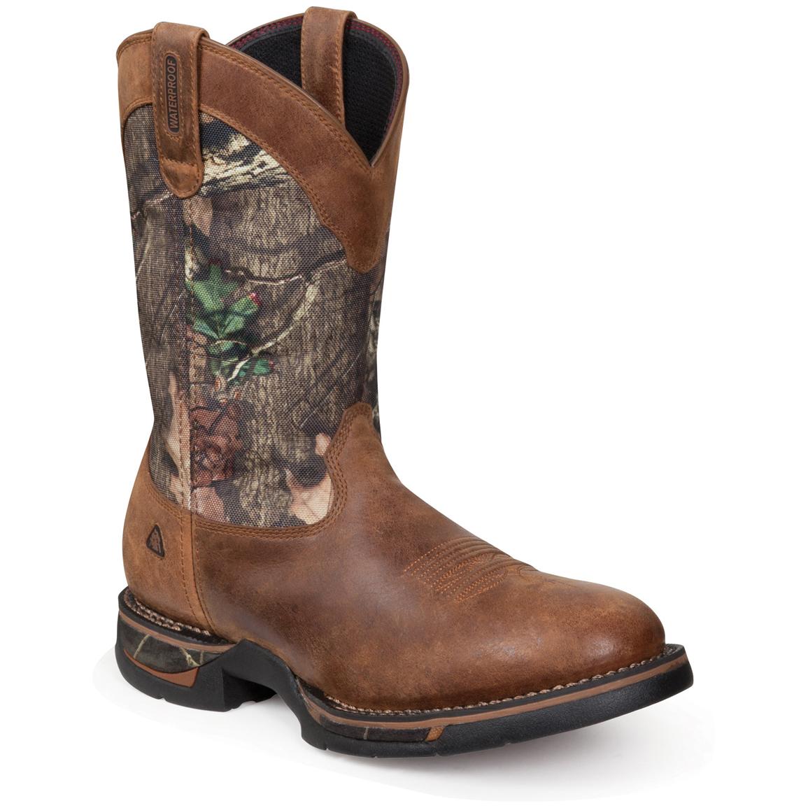 camo pull on boots