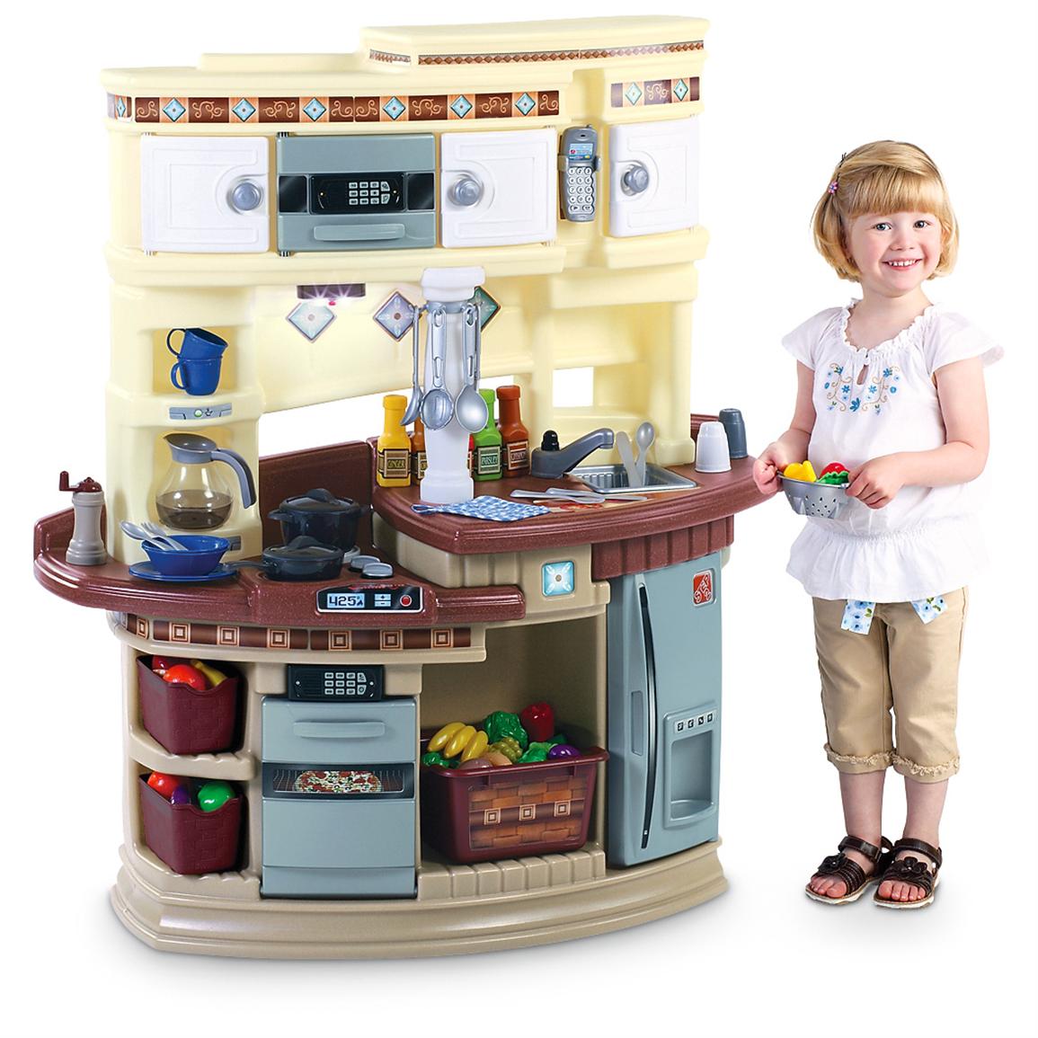 Step 2  Master Chef Kitchen   Set  231327 Toys at 