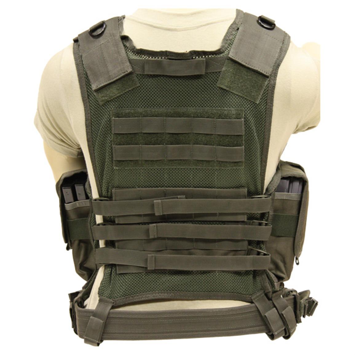 Red Rock Outdoor Gear Cross Draw Vest - 299883, Tactical Clothing at ...