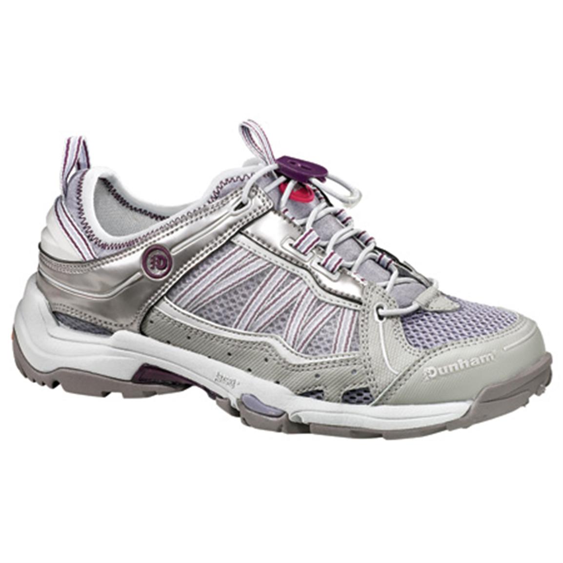 dunhams water shoes
