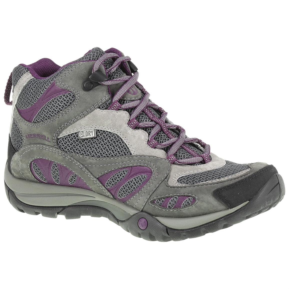 womens walking boots reviews 2020