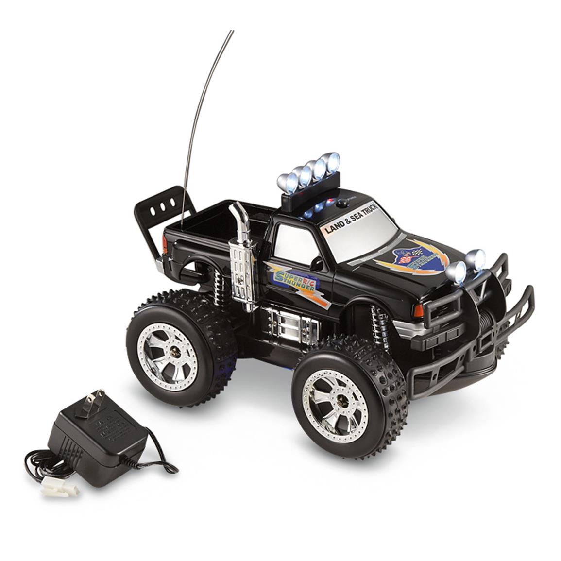 radio controlled pickup truck