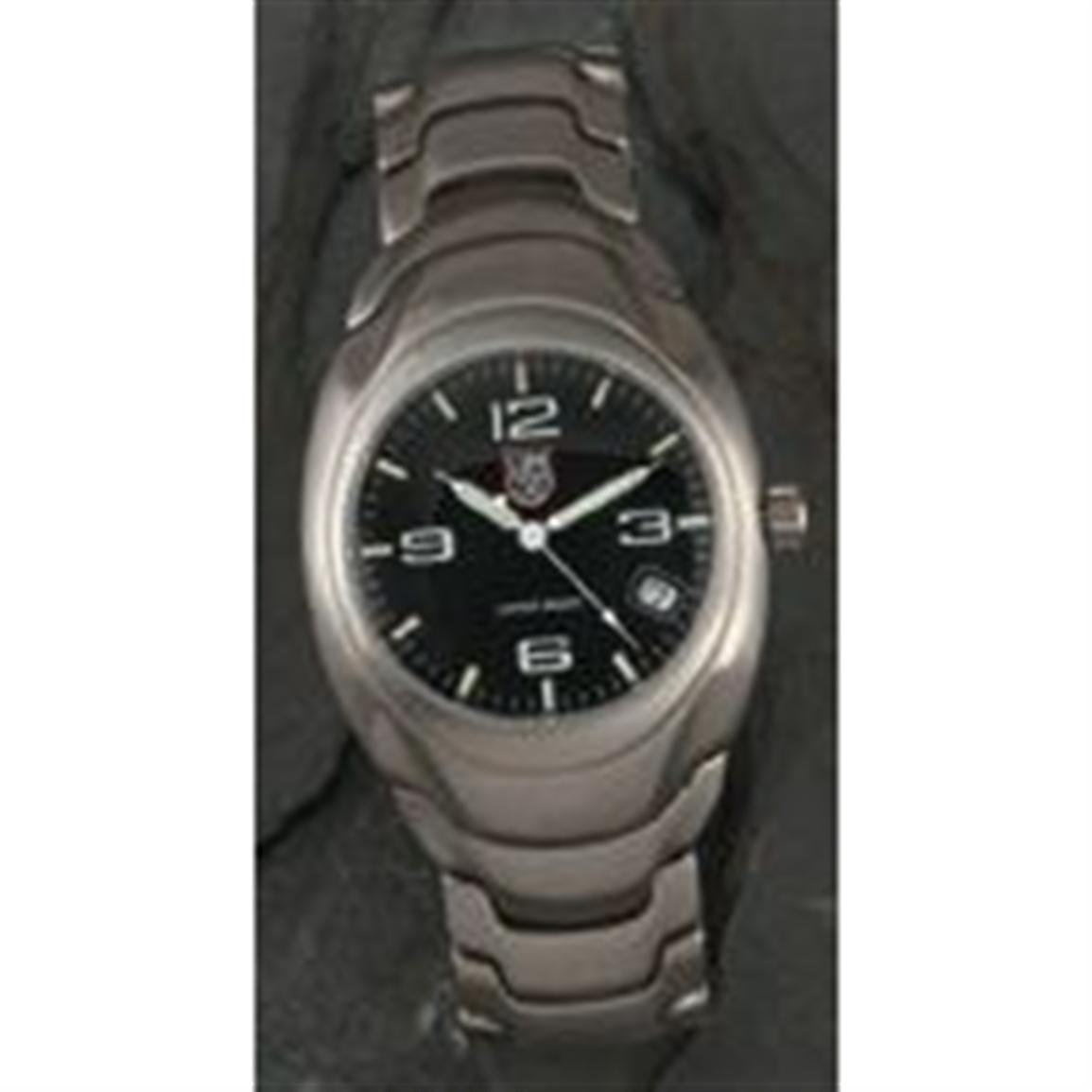 luminox titanium watch