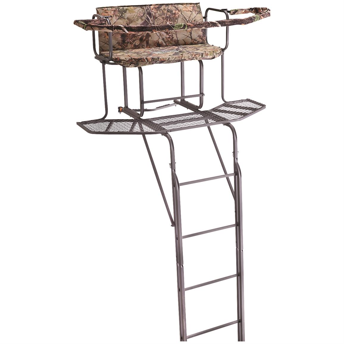 Sturdy steel construction with dual-rail ladder design