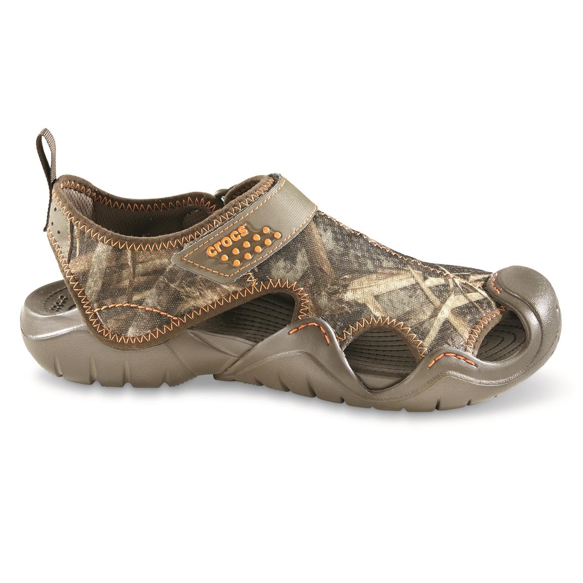  Crocs  Men s Swiftwater  Realtree MAX 5 Sandals 676207 