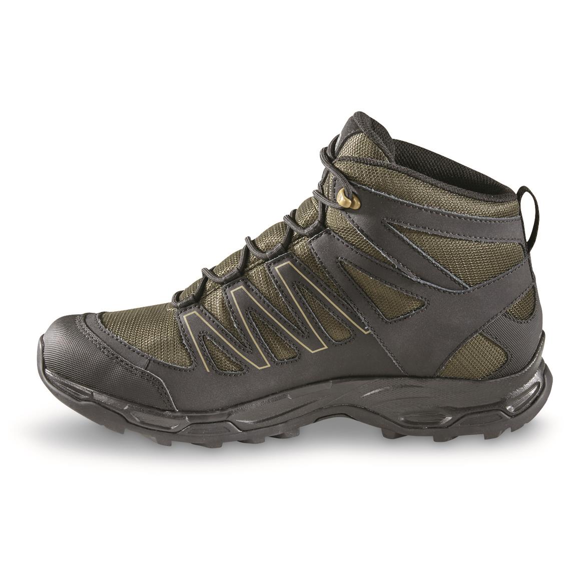 salomon men's pathfinder mid waterproof hiking boots