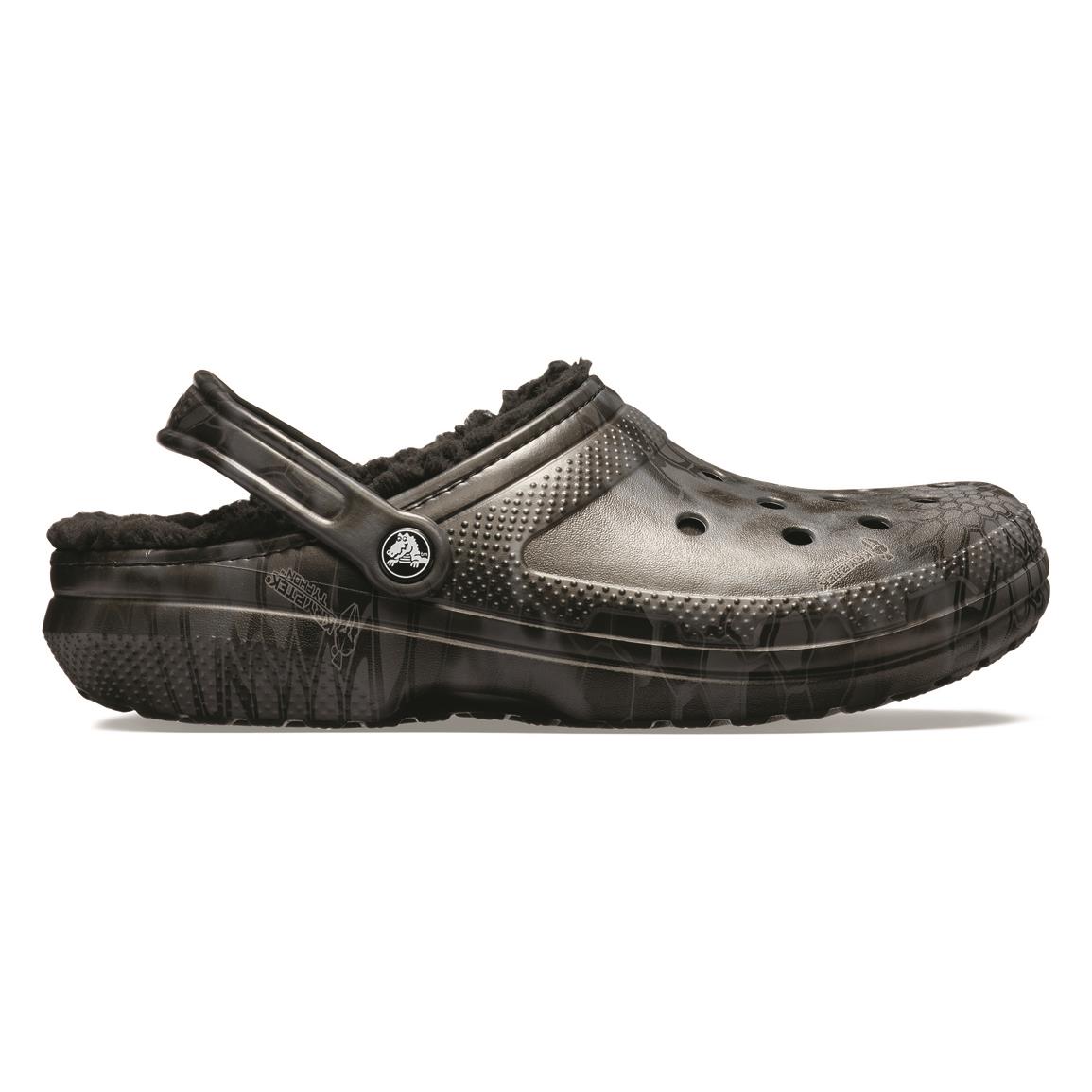 crocs camo lined