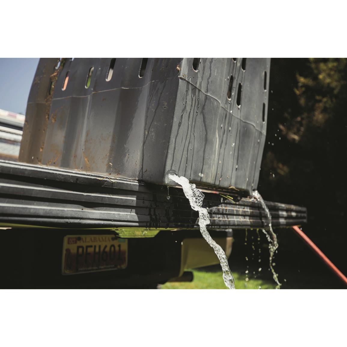 Guide Gear Dura Mesh Elevated Pet Bed 708684, Kennels & Beds at