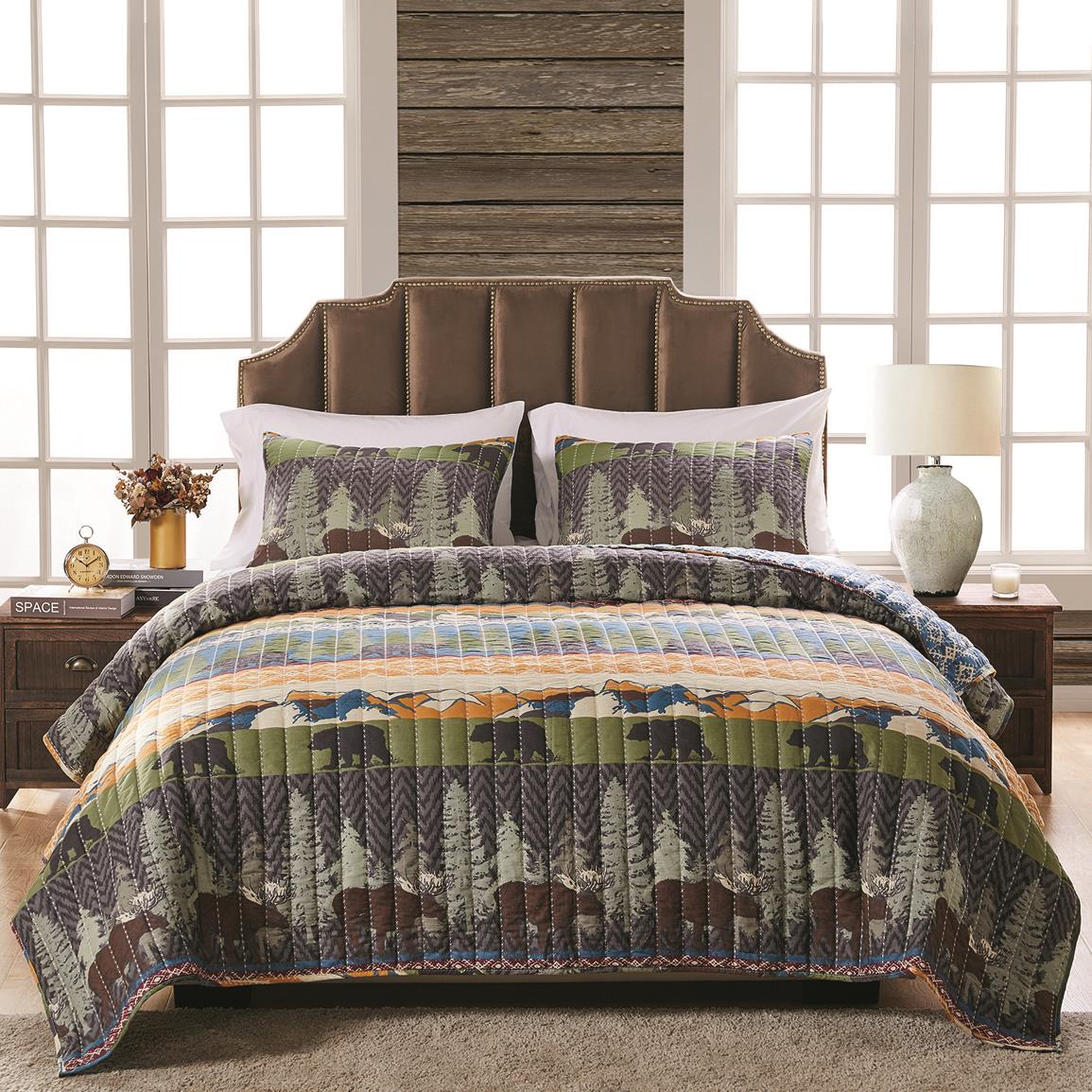 Greenland Home Fashions Black Bear Lodge Quilt Set 716548 Quilts Sets At Sportsman s Guide