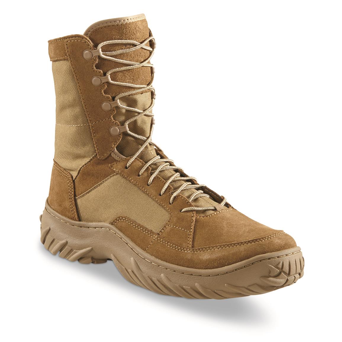 Oakley Men's Field Assault 8" Tactical Boots, Coyote