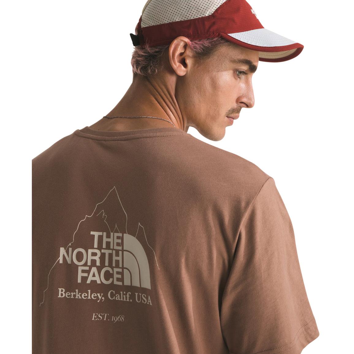 海外【THE NORTH FACE】 Biner Graphic 4 Mens Tee Men's Biner Graphic 4 T-Shirt | The North Face FI