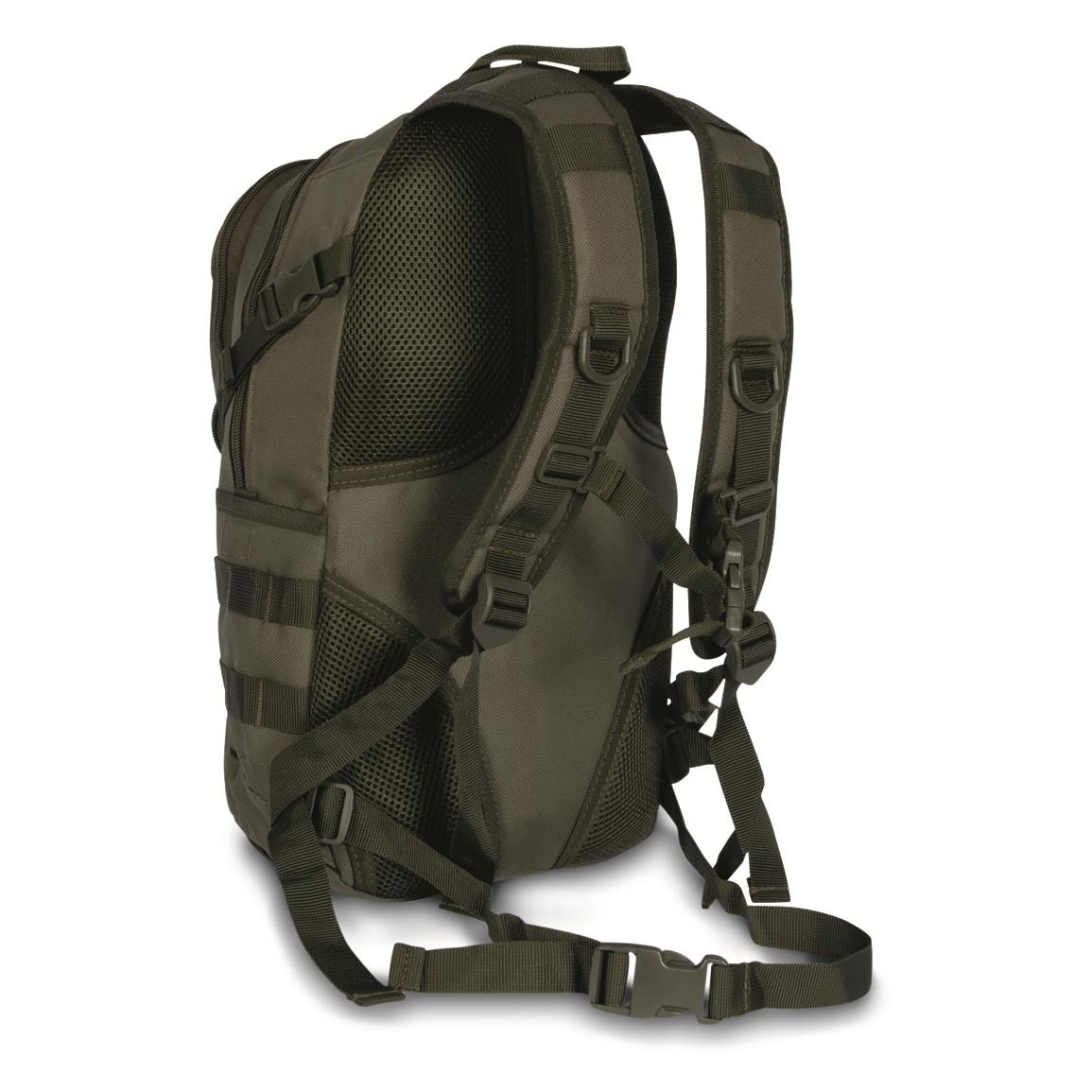Bison Outdoor Gear LXC Quantum 20L Day Pack | Sportsman's Guide