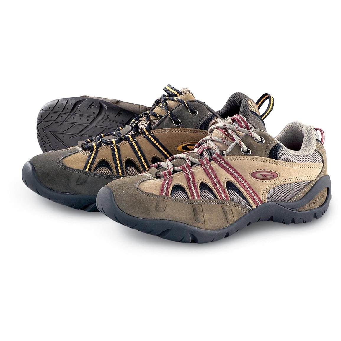 flat trail shoes