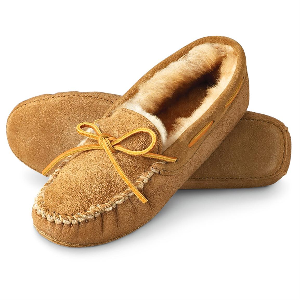 Women&#39;s Minnetonka Moccasins® Sheepskin Softsole Moc Slipper, Tan - 95321, Slippers at Sportsman ...