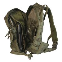 Large main compartment with slip pocket for tablet or other large items