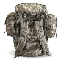 Padded shoulder straps