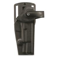 Molded plastic body