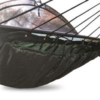 Adjust the tightness of ends and sides using attached shock cords and cord-lock closures