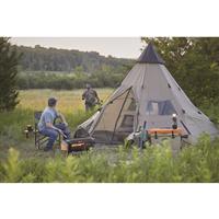 Sleeps 6 people, plus room for gear