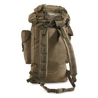 Shoulder straps, sternum strap and waist strap