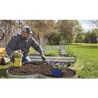 CASTLECREEK Clover-shaped Galvanized Steel Planter Box